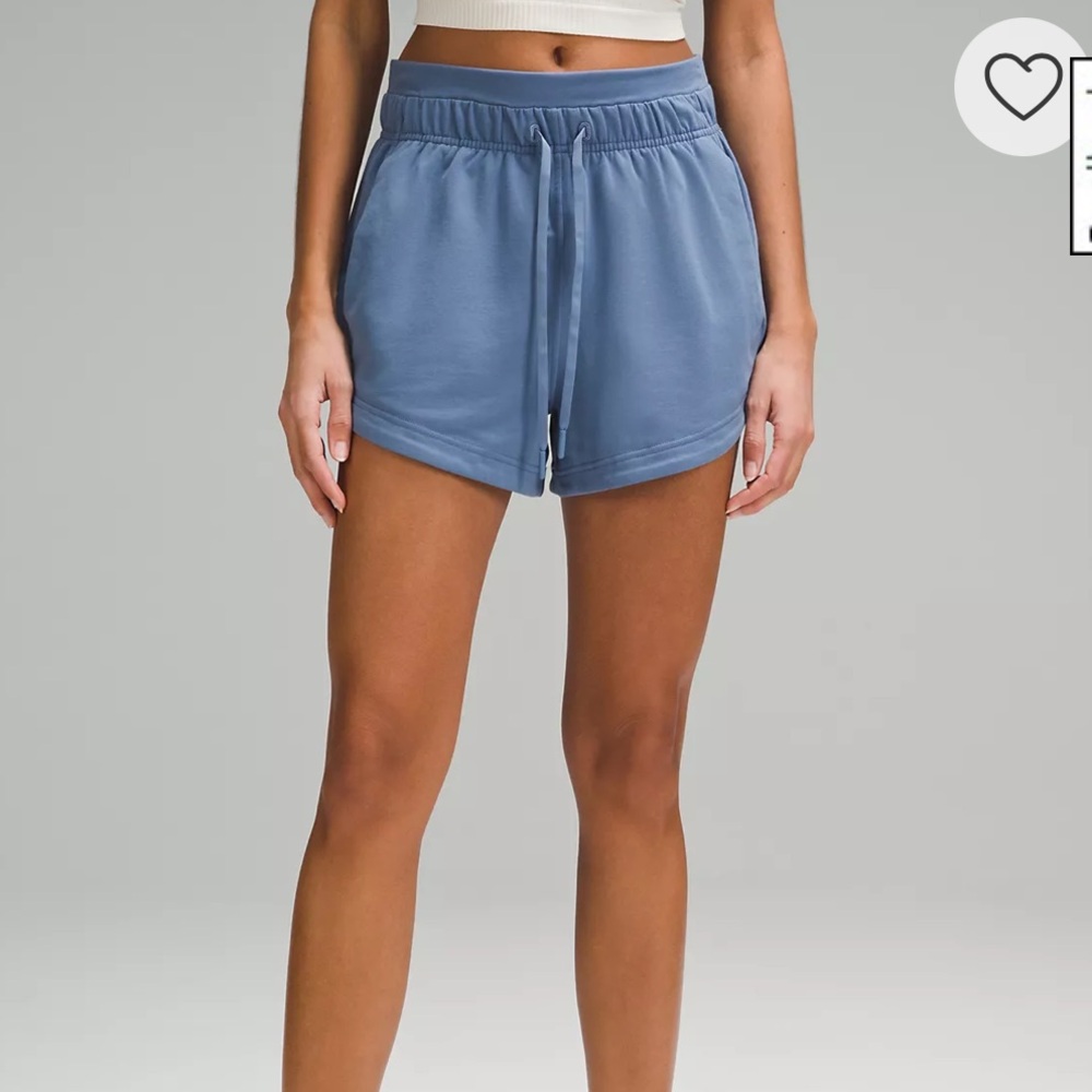 NAVY Inner Glow Short